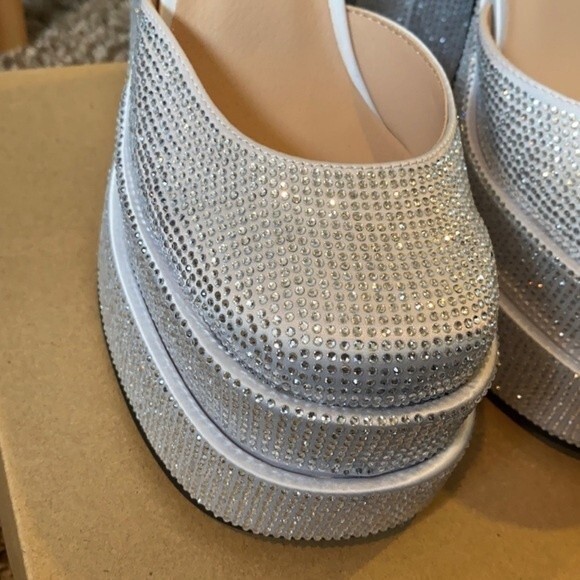 STEVE MADDEN Charlize Rhinestone Platforms New! - Picture 8 of 12